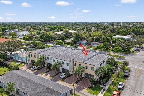 Touwnhouse à louer à Fort Lauderdale, Floride: 3 chambres, 195.56 m2 № 1976355 - photo 9