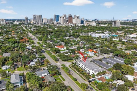 Touwnhouse à louer à Fort Lauderdale, Floride: 3 chambres, 195.56 m2 № 1976355 - photo 5