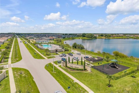 Villa ou maison à vendre à Winter Haven, Floride: 3 chambres, 148.36 m2 № 2303288 - photo 3