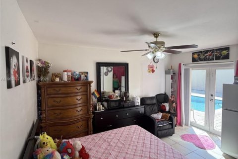 Villa ou maison à vendre à Miami, Floride: 3 chambres, 104.52 m2 № 2025594 - photo 25