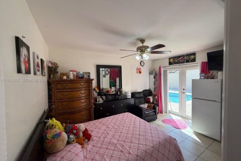 Villa ou maison à vendre à Miami, Floride: 3 chambres, 104.52 m2 № 2025594 - photo 26