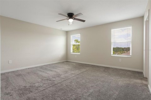 House in Ocoee, Florida 5 bedrooms, 203.83 sq.m. № 1673689 - photo 16