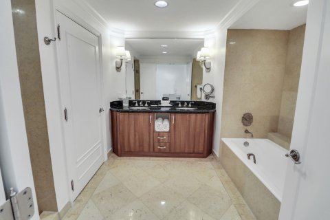 Condominio en venta en Fort Lauderdale, Florida, 1 dormitorio, 90.58 m2 № 2153789 - foto 20
