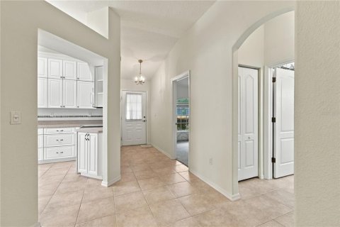 Villa ou maison à vendre à New Port Richey, Floride: 3 chambres, 151.62 m2 № 2413937 - photo 8