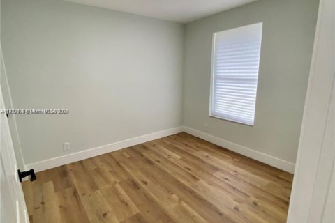 House in Fort Lauderdale, Florida 3 bedrooms, 104.7 sq.m. № 1593653 - photo 16