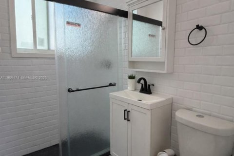 Снять в аренду квартиру в Майами-Бич, Флорида 1 спальня, 69.68м2, № 2030227 - фото 7