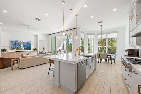 Villa ou maison à vendre à Palm Beach Gardens, Floride: 5 chambres, 464.42 m2 № 2024112 - photo 5