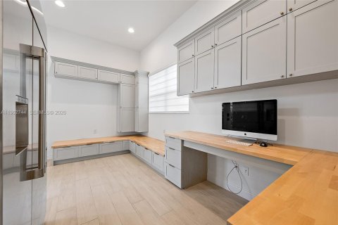 Villa ou maison à vendre à Palm Beach Gardens, Floride: 5 chambres, 464.42 m2 № 2024112 - photo 26