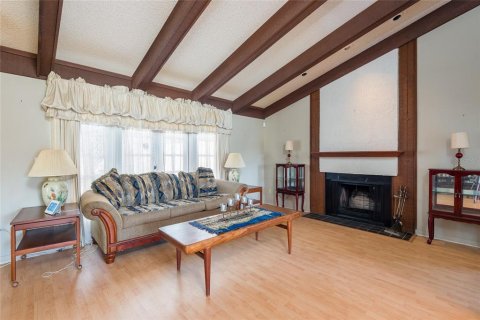 Villa ou maison à vendre à Tampa, Floride: 4 chambres, 219.62 m2 № 2143339 - photo 10