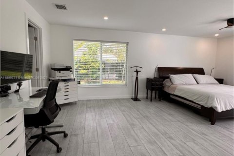 House in Pompano Beach, Florida 2 bedrooms, 174.66 sq.m. № 1865555 - photo 30