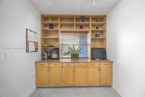 Condominio en venta en Hollywood, Florida, 2 dormitorios, 124.86 m2 № 1695701 - foto 19