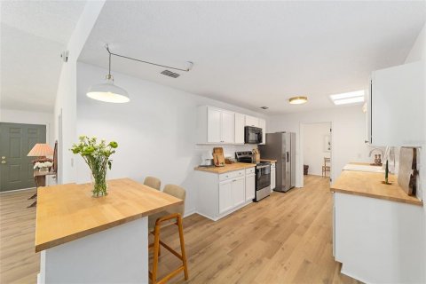Casa en venta en Summerfield, Florida, 5 dormitorios, 197.7 m2 № 2095585 - foto 22