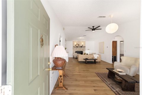 Casa en venta en Summerfield, Florida, 5 dormitorios, 197.7 m2 № 2095585 - foto 11