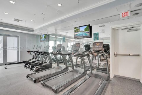 Condominio en venta en Sunny Isles Beach, Florida, 3 dormitorios, 135.45 m2 № 1981905 - foto 11