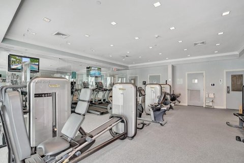 Condominio en venta en Sunny Isles Beach, Florida, 3 dormitorios, 135.45 m2 № 1981905 - foto 10