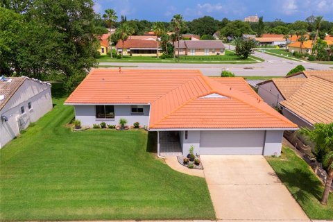 House in Orlando, Florida 3 bedrooms, 174.01 sq.m. № 1824079 - photo 26