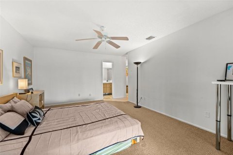 House in Orlando, Florida 3 bedrooms, 174.01 sq.m. № 1824079 - photo 18