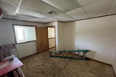 Immobilier commercial à louer à New Port Richey, Floride: 95.97 m2 № 1835308 - photo 6