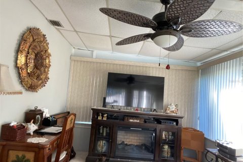 Купить кондоминиум в Палм-Харбор, Флорида 7 комнат, 89.56м2, № 2219320 - фото 7