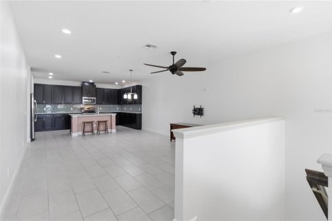 Townhouse in Orlando, Florida 2 bedrooms, 152.73 sq.m. № 2234089 - photo 16
