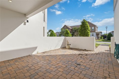 Townhouse in Orlando, Florida 2 bedrooms, 152.73 sq.m. № 2234089 - photo 9