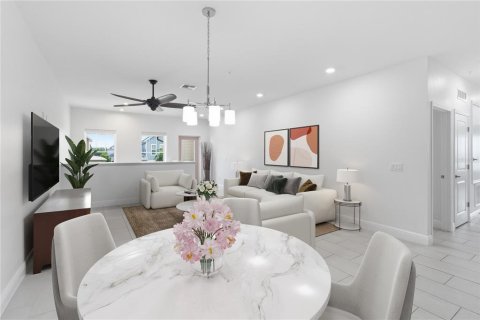 Townhouse in Orlando, Florida 2 bedrooms, 152.73 sq.m. № 2234089 - photo 19
