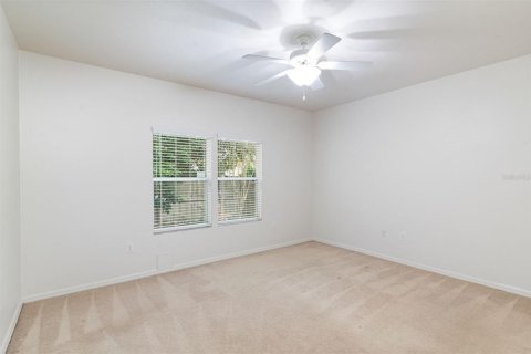 House in Gainesville, Florida 4 bedrooms, 175.03 sq.m. № 1720693 - photo 16