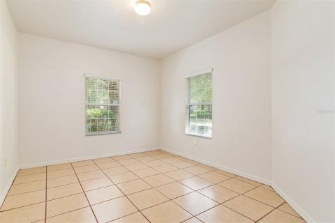 House in Gainesville, Florida 4 bedrooms, 175.03 sq.m. № 1720693 - photo 21