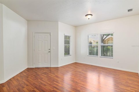 House in Gainesville, Florida 4 bedrooms, 175.03 sq.m. № 1720693 - photo 7