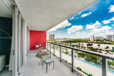 Copropriété à vendre à Hallandale Beach, Floride: 2 chambres, 95.69 m2 № 2082389 - photo 30