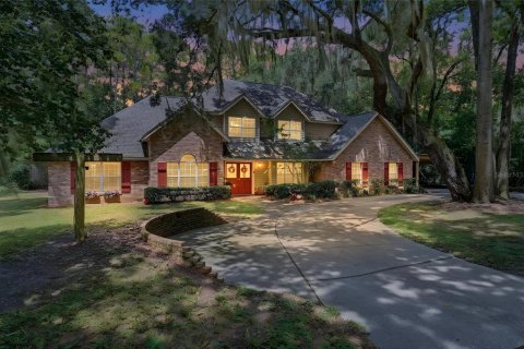 Villa ou maison à Altoona, Floride 4 chambres, 303.23 m2 № 2235535