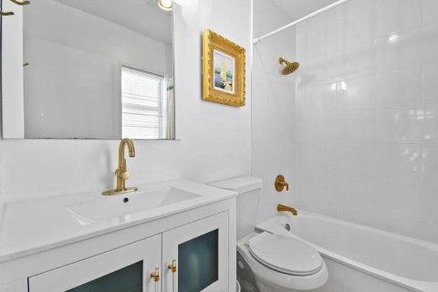 Villa ou maison à louer à Juno Beach, Floride: 3 chambres, 263.1 m2 № 2280792 - photo 8