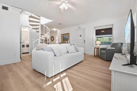 Villa ou maison à louer à Juno Beach, Floride: 3 chambres, 263.1 m2 № 2280792 - photo 14