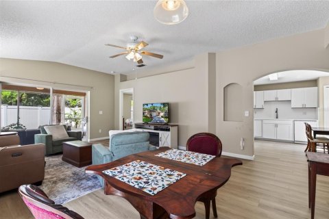Villa ou maison à vendre à Clermont, Floride: 2 chambres, 108.7 m2 № 2305933 - photo 14