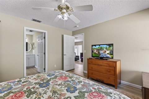 Villa ou maison à vendre à Clermont, Floride: 2 chambres, 108.7 m2 № 2305933 - photo 17