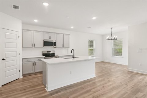 Casa en venta en Spring Hill, Florida, 3 dormitorios, 158.58 m2 № 1885059 - foto 12