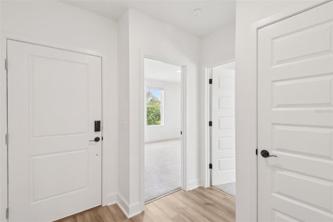 Casa en venta en Spring Hill, Florida, 3 dormitorios, 158.58 m2 № 1885059 - foto 6