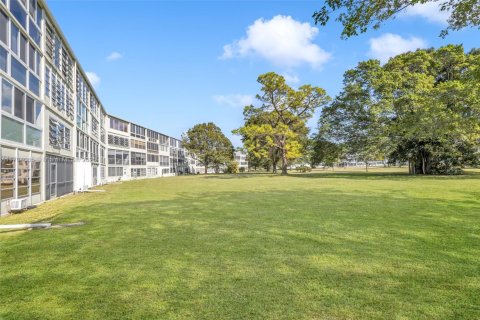 Copropriété à vendre à Deerfield Beach, Floride: 1 chambre, 66.8 m2 № 1943075 - photo 25