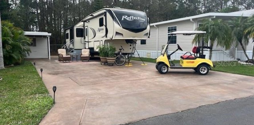 Land in Frostproof, Florida № 1532667