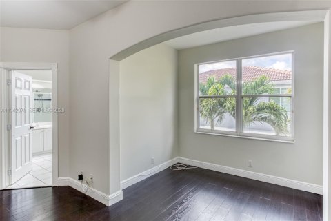 Villa ou maison à louer à Hollywood, Floride: 4 chambres, 195.93 m2 № 2000060 - photo 13