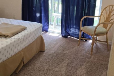 Copropriété à vendre à Davenport, Floride: 3 chambres № 2013235 - photo 6