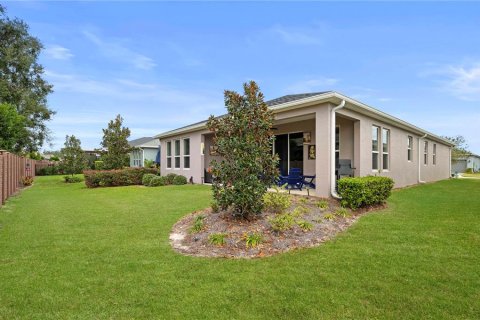 House in OCALA PRESERVE in Ocala, Florida 2 bedrooms, 190.26 sq.m. № 2092387 - photo 2
