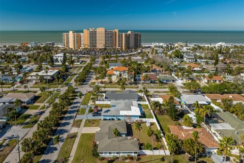 Casa en venta en Clearwater, Florida, 3 dormitorios, 144.28 m2 № 1532117 - foto 11