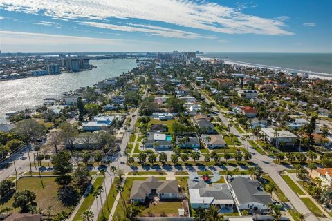Casa en venta en Clearwater, Florida, 3 dormitorios, 144.28 m2 № 1532117 - foto 29