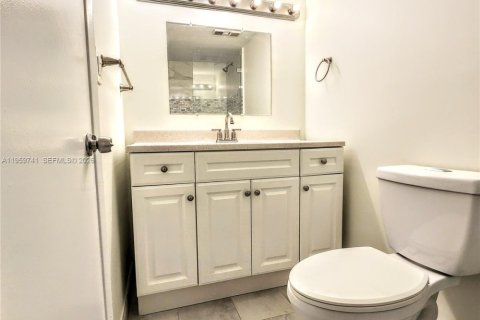 Снять в аренду кондоминиум в Авентура, Флорида 2 спальни, 116.78м2, № 2023369 - фото 18