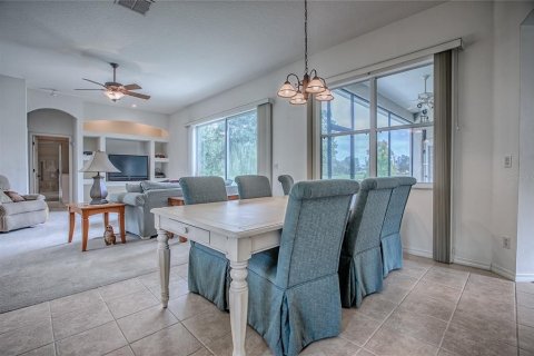 Villa ou maison à vendre à Leesburg, Floride: 2 chambres, 225.38 m2 № 1903514 - photo 11