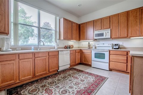 Villa ou maison à vendre à Leesburg, Floride: 2 chambres, 225.38 m2 № 1903514 - photo 5