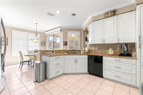 House in Summerfield, Florida 3 bedrooms, 205.59 sq.m. № 1725166 - photo 28