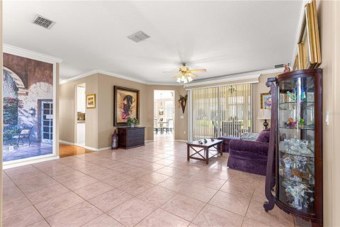 House in Summerfield, Florida 3 bedrooms, 205.59 sq.m. № 1725166 - photo 10