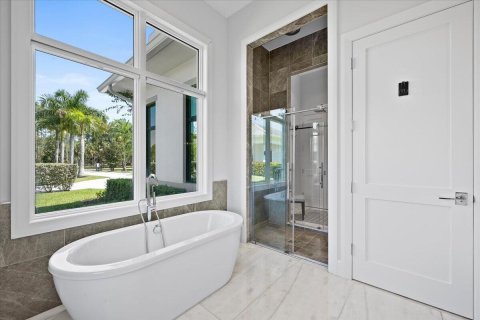Villa ou maison à vendre à Lake Worth, Floride: 5 chambres, 591.51 m2 № 2146227 - photo 16
